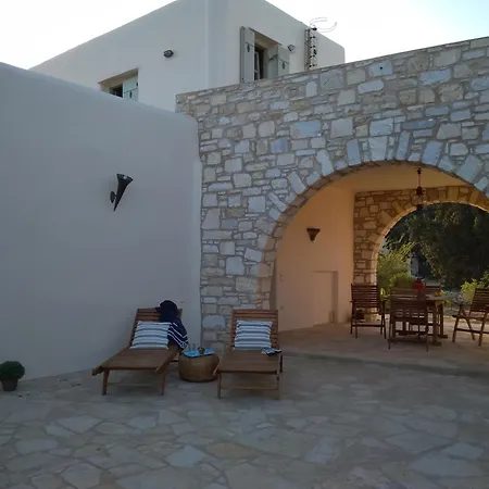 Beautiful Parikia (Paros)