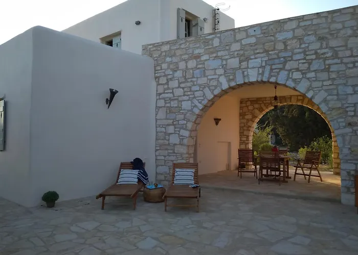 Beautiful Parikia (Paros)